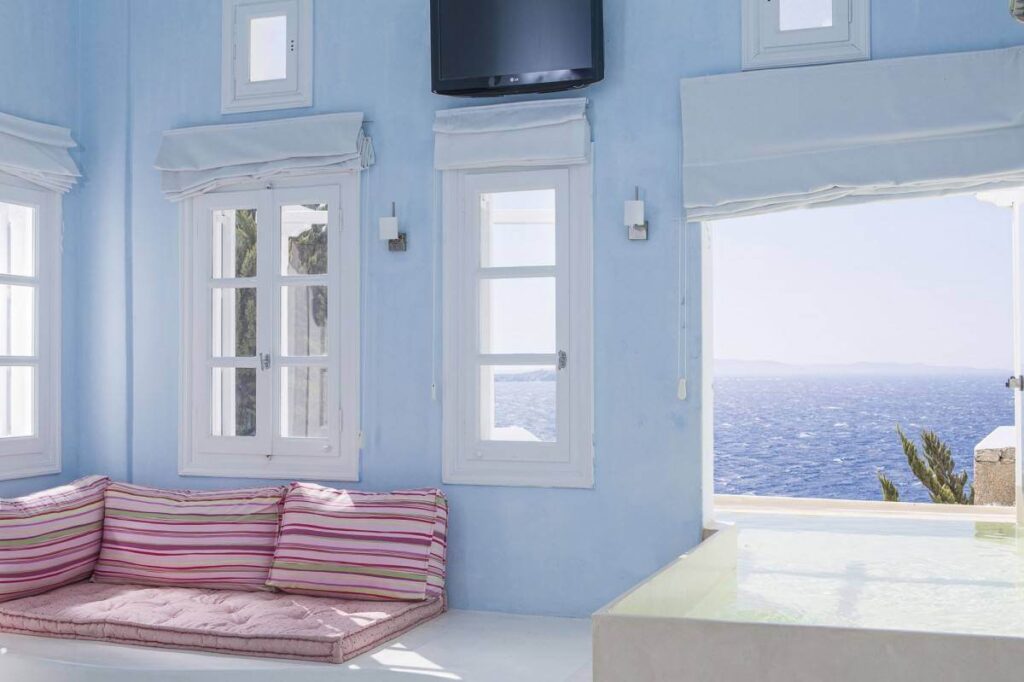 Hotel’s Guest Book: Photography Quality Index